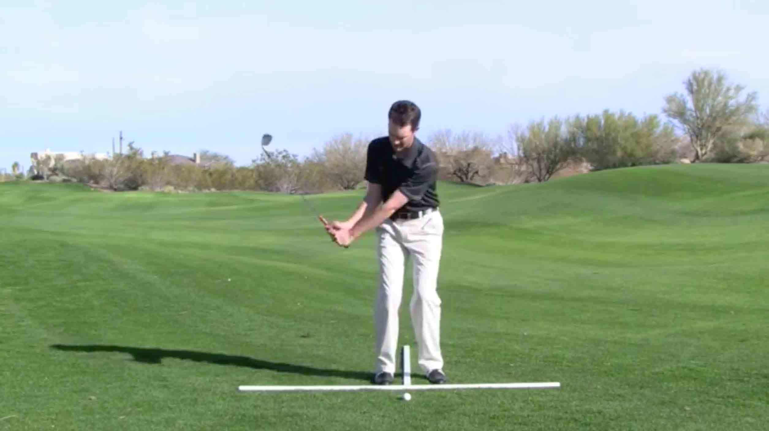 pitch shot setup and swing